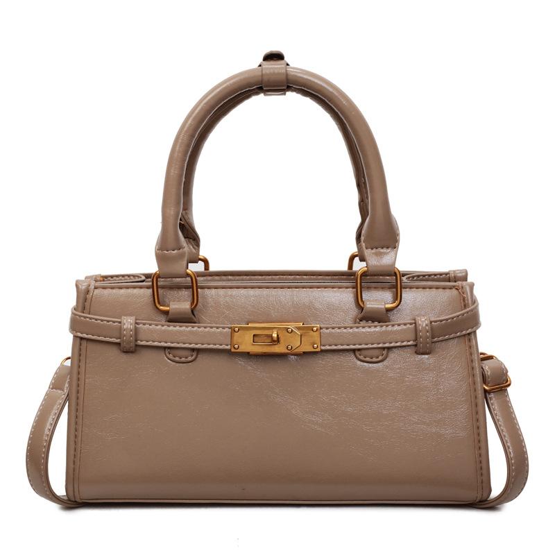 Корейская версия простой и универсальной нишевой портативной сумки-мессенджера для поездок на работу, женская, новая коллекция осень-зима 2025, высококачественная текстурированная сумка-тоут