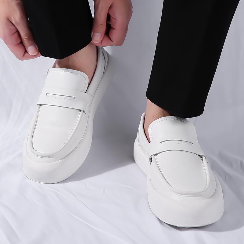 Модные мужские лоферы, горячо продаваемые весной и осенью, с массажной подошвой, простые кожаные повседневные туфли, универсальная мужская деловая обувь для офиса и собеседований