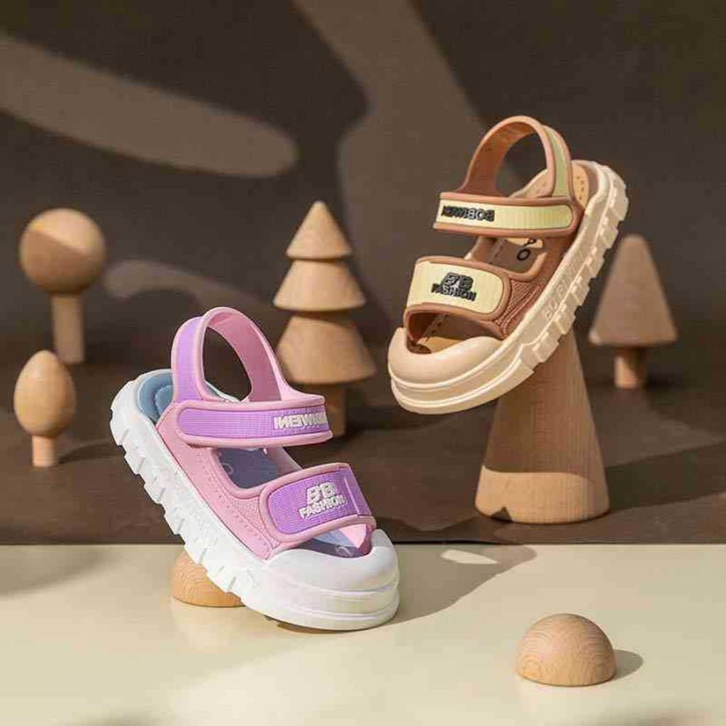New Children's Sandals, Summer Home Anti Slip Soft Bottom Cartoon Baby Sandals for Girls and Boys In The Bathroom, Cool Mop