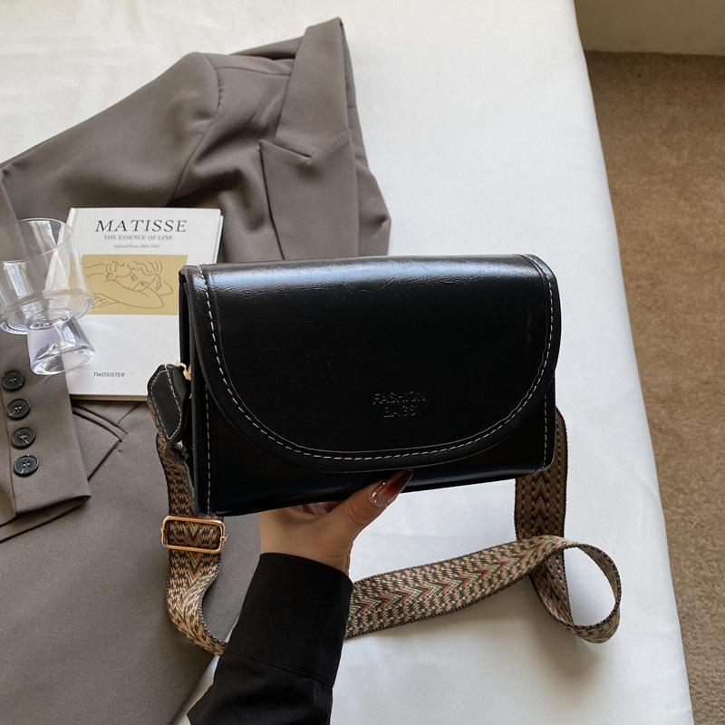 Простой ретро модный тренд универсальная повседневная широкая плечевая лямка удобная плечевая сумка-мессенджер маленькая квадратная сумка женская сумка