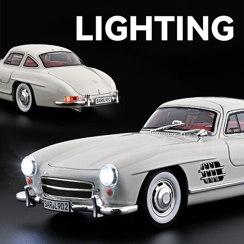 1/18 Mercedes-Benz 300SL Supercar Alloy Car Model Sound and Light Pull Back Children's Toy Collectibles Birthday Gift