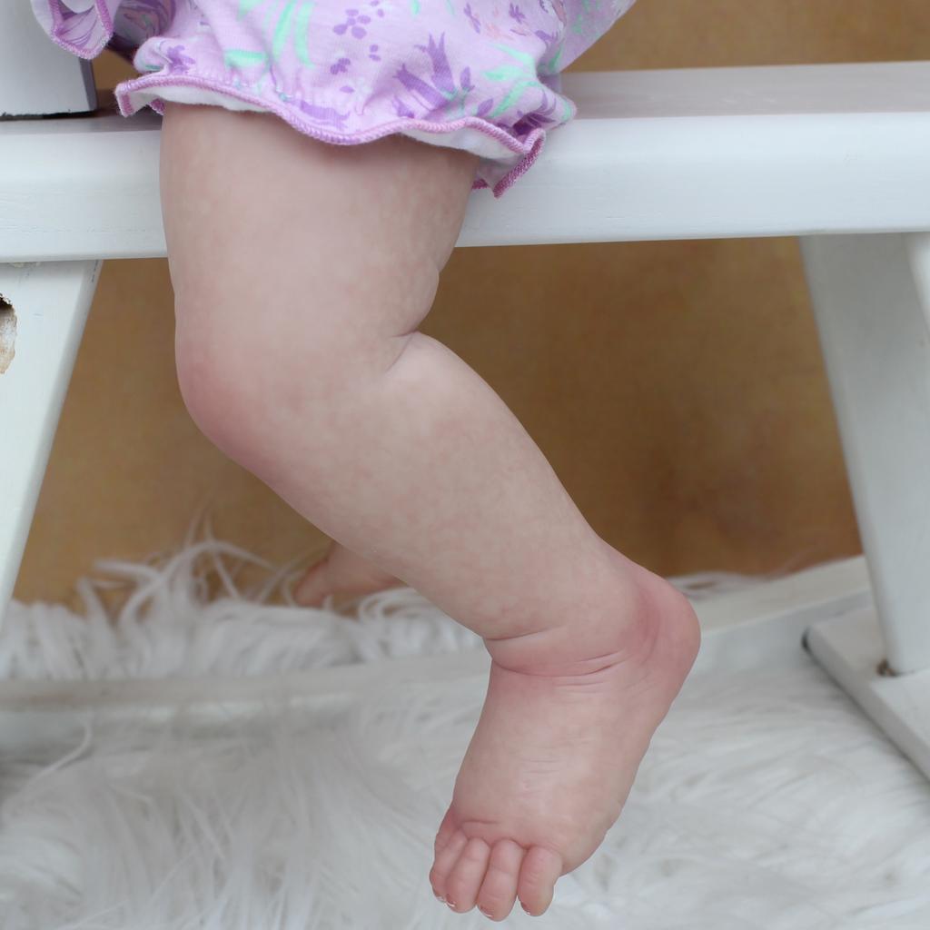 BZDOLL 60 см 3D-краска кожа мягкая силиконовая кукла реборн для малышей для девочек тканевое тело реалистичное, как настоящая принцесса живая одеваются Bebe