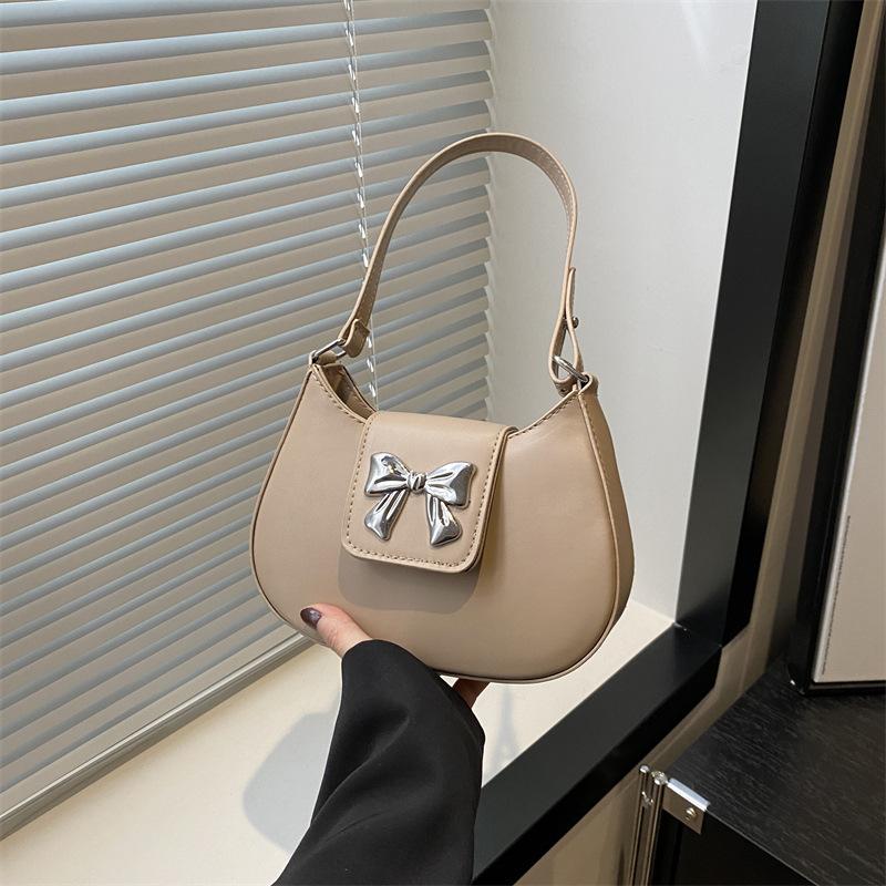 Niche Popular Underarm Bag for Women In Spring New Trend Korean Style Fashionable Bow Decorative One-shoulder Crossbody Bag