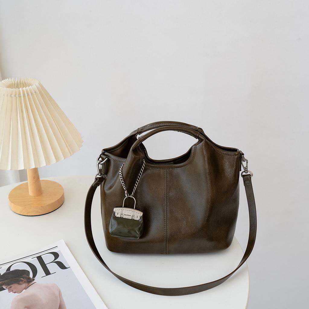 Женская ретро-сумка, новая модная универсальная сумка через плечо, мягкая кожаная корзина для овощей, модная сумка на одно плечо