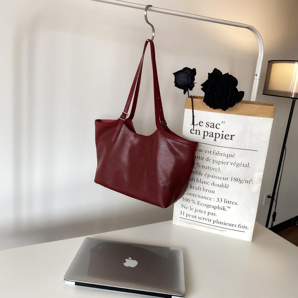 2025 Minimalist Solid Genuine Leather Tote Package Single Compartment Large Capacity Women's Handbag Underarm Bag Handheld Bag Cowhide