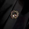 Luxurious Starry Sky Brooch, High-end Women's Light Luxury and Grand Crystal Brooch, Design Sense and Niche Brooch