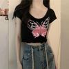 Трикотажная футболка с короткими рукавами и принтом бабочек для женщин с уникальным и шикарным дизайном, а также нишевым ажурным коротким топом