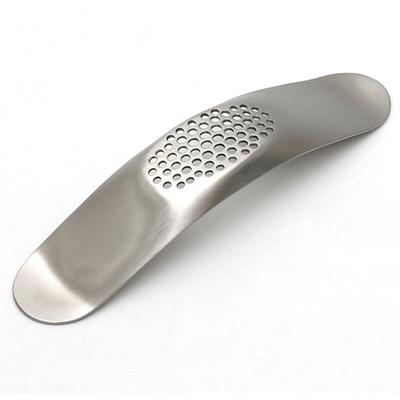 1 шт. из нержавеющей стали чеснокодавка шлифовальный слайсер мясорубка металлический имбирь дробилка измельчитель кухонные инструменты MIT