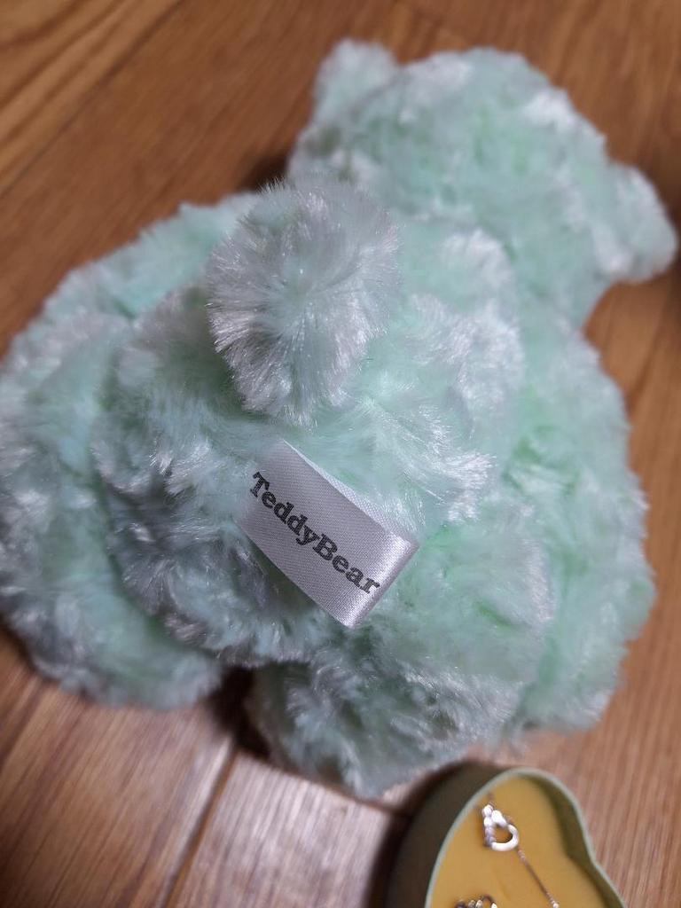 [Б/У] Плюшевый мишка с ожерельем