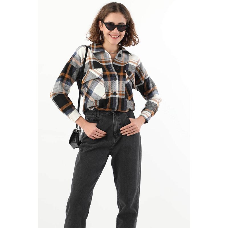 Женская рубашка дровосека большого размера с передним карманом темно-синяя