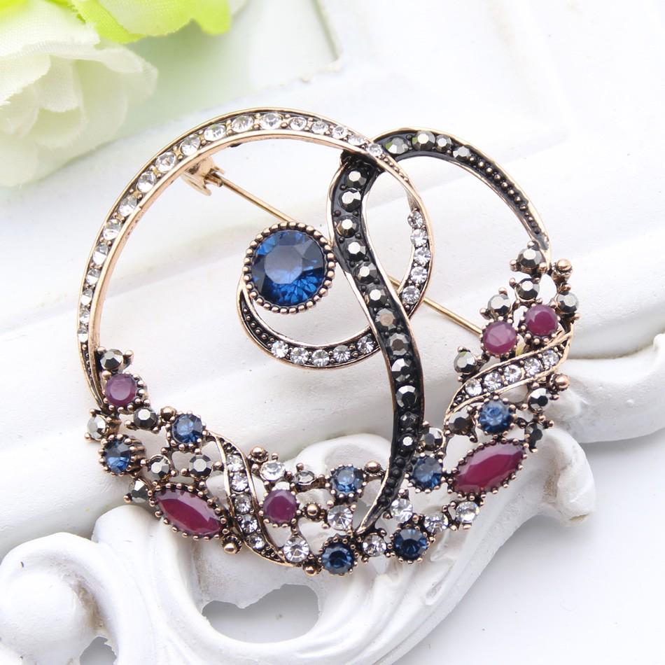New Women's Floral Rattan Brooch Antique Gold Multi-color Resin Floral Brooch Ladies Royal Jewelry
