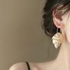Holiday Wind Conch Shell Earrings Summer Small Fresh New Versatile Earrings Niche High-end Earrings Women