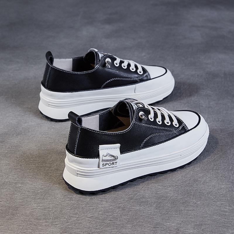 Leather women's 2026 new spring and autumn heightening thick-soled muffin-soled biscuit shoes sports and leisure board shoes
