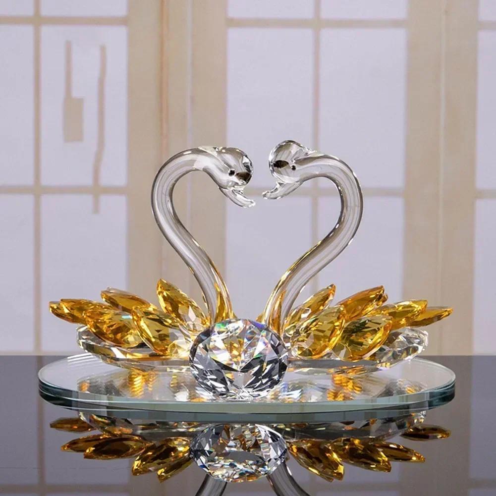 Статуэтки хрустальных лебедей Стеклянные лебеди Украшения Пресс-папье Алмазные поделки Стол Гостиная Украшения для дома Поделки Миниатюрные подарки