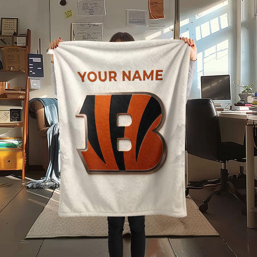 Custom Name,Cincinnati Bengals, Printed Flannel Blanket, soft throw for bedroom sofa, washable, Christmas present, great gift.