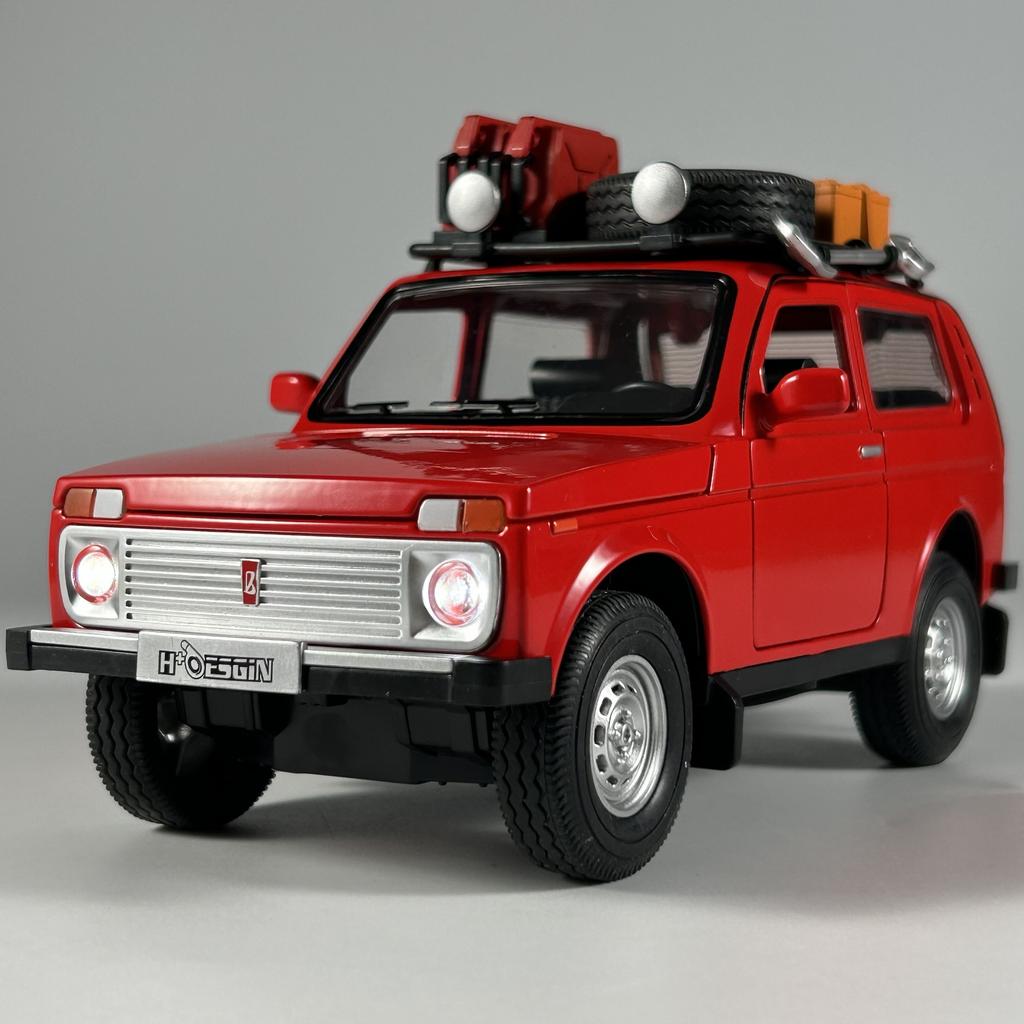 1:24 Русская LADA NIVA ДИКАЯ ВЕРСИЯ Внедорожник Металлический Литой Модель Автомобиля Настольный Дисплей Коллекционный Орнамент Праздник