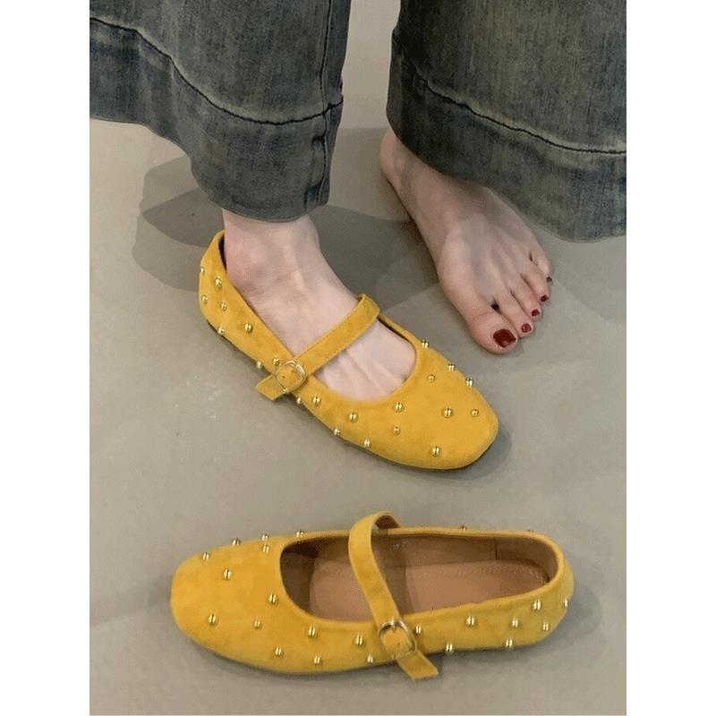 Temperament Rivet One-word Belt Single Shoes Women's Spring and Autumn Soft-soled Flat-soled Grandma Shoes Doudou Shoes Ladyshoes