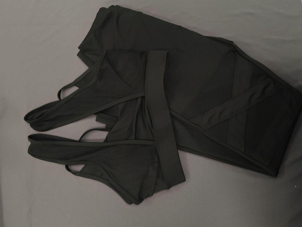 Комплект спортивных бюстгальтеров из сетки для трансграничной торговли 2024: Трендовая сексуальная фитнес-одежда для женщин - Идеально подходит для пилатеса и йоги