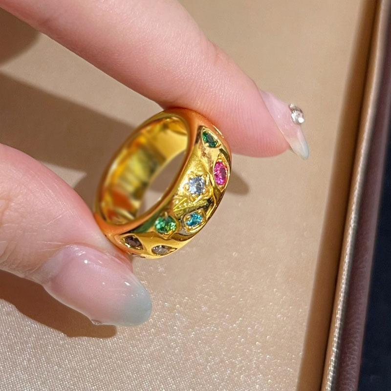 Высококлассные глянцевые инкрустированные цветными бриллиантами кольца для женщин, уникальный дизайн, штабелируемое сверкающее модное кольцо, ювелирные изделия для вечеринок в стиле легкой роскоши
