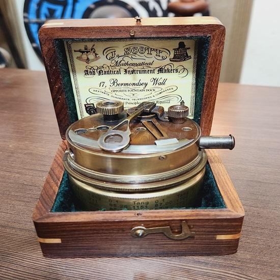 Maritime Brass Sextant Nautical British Army Pocket Box Sextant with Wood Box by Henry Barrow, Co London