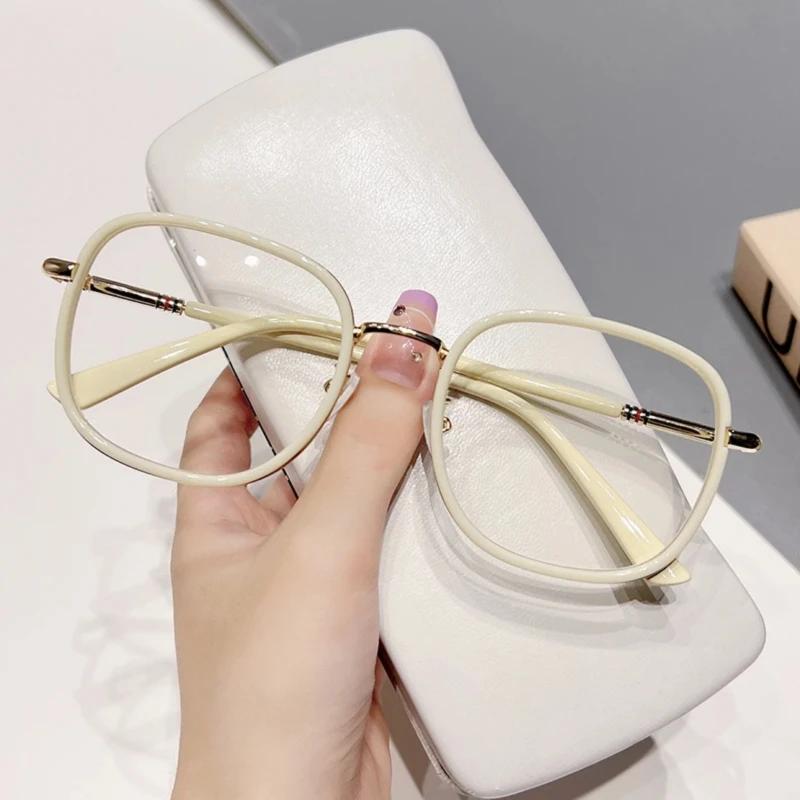 Lady Fashion Oversized Reading Glasses Luxury Large Square Frame Far Sight Eyeglasses Men Women Retro New Presbyopia 0 To +4.0