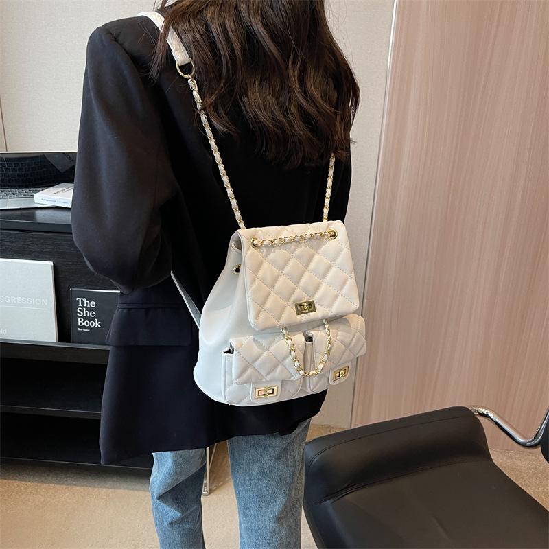 Простой ромбовидный повседневный рюкзак на цепочке, женский новый модный дорожный рюкзак, летний студенческий маленький рюкзак