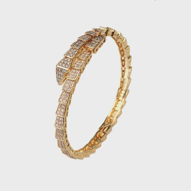 Европейский и американский роскошный браслет в виде змеи с бриллиантами: Открытые, модные, не выцветающие, простые, но элегантные украшения.