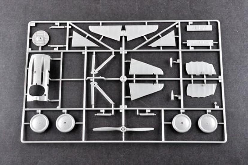 Я люблю Kit WW1 Spud III Пластиковая модель ILK62401 1/24 S.X.