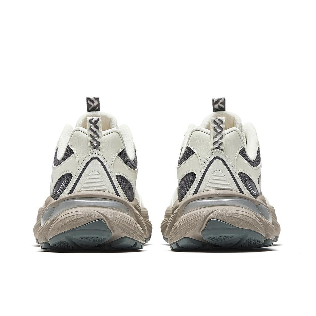 Anta AT802 V2 Амортизирующие, износостойкие повседневные мужские туфли Чистый керамический белый/Однотонный серый 912618802-1