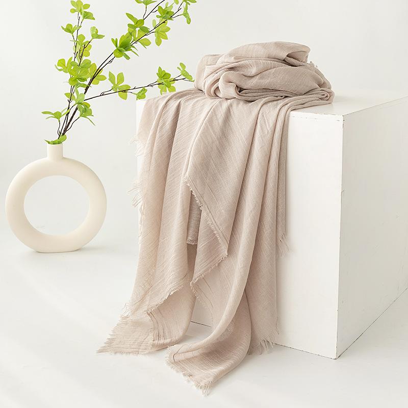 Spring and summer sunscreen scarf imitation cotton and linen solid color simple shawl women's high-end silk scarf yarn headscarf women's cross-border
