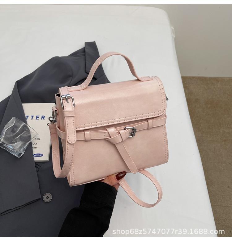 Korean version niche bag women's handbag 2025 new high-end simple small square bag commuter casual shoulder messenger bag