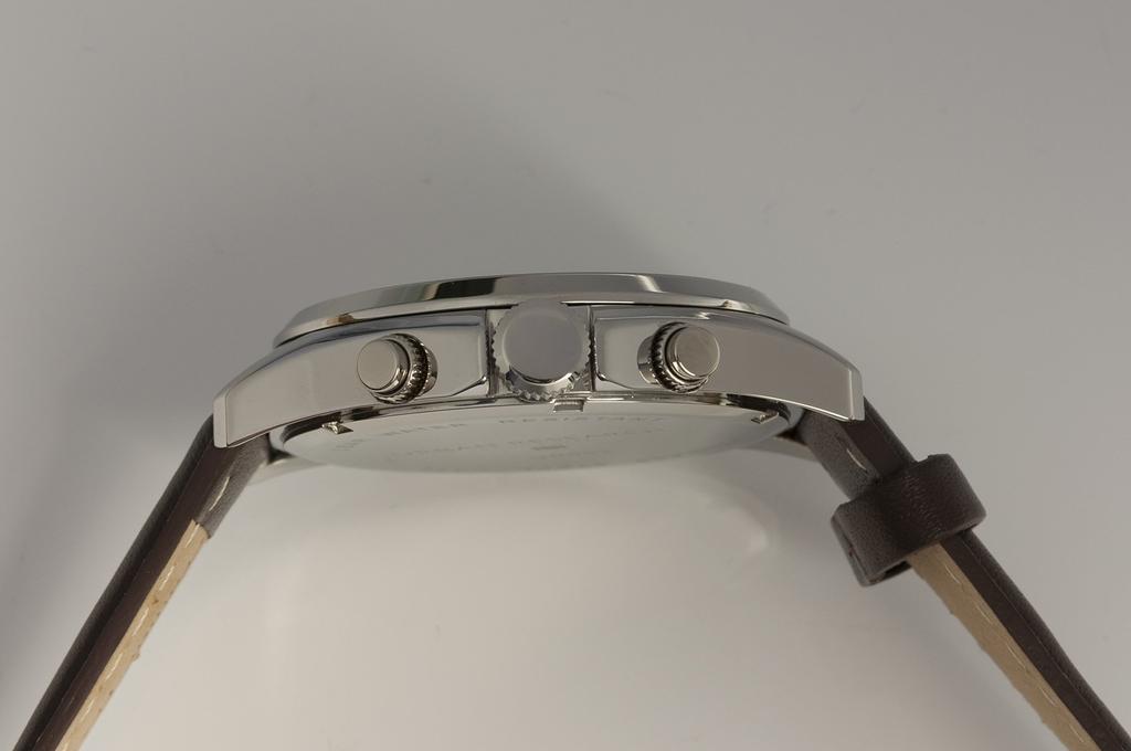 Часы коричневые [Urban Research] UR003-03 мужские