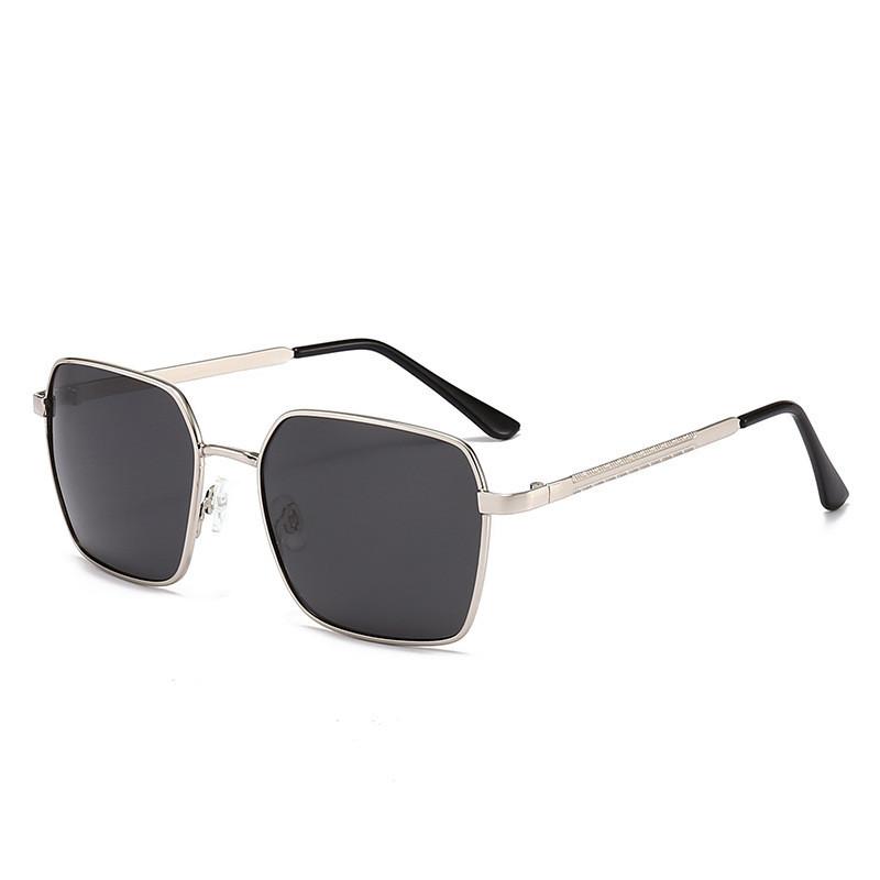 Uv400 Protection Polarized Sunglasses With Gold Frame And Gray Lens For Fashionable Looks