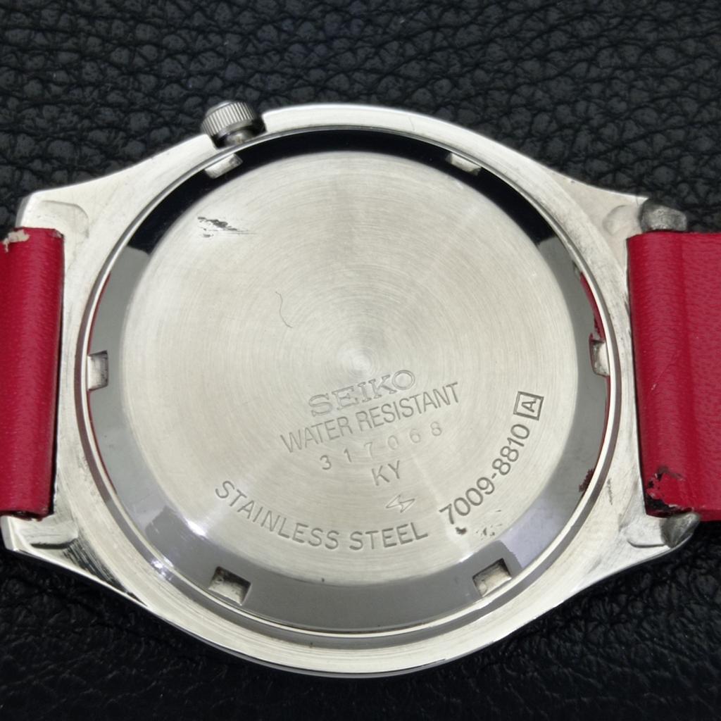 VINTAGE SEIKO 5 AUTOMATIC 7009A JAPAN MENS MAROON COLOR DIAL WATCH A702323-5 R124-a702323