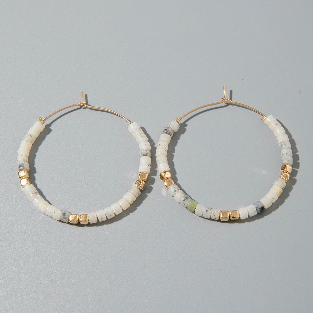 Новые Серьги в Французском Стиле Легкая Роскошь Женские Украшения Ретро Мода Универсальные Серьги Смола Цветное Золото Бусины Ювелирные Изделия