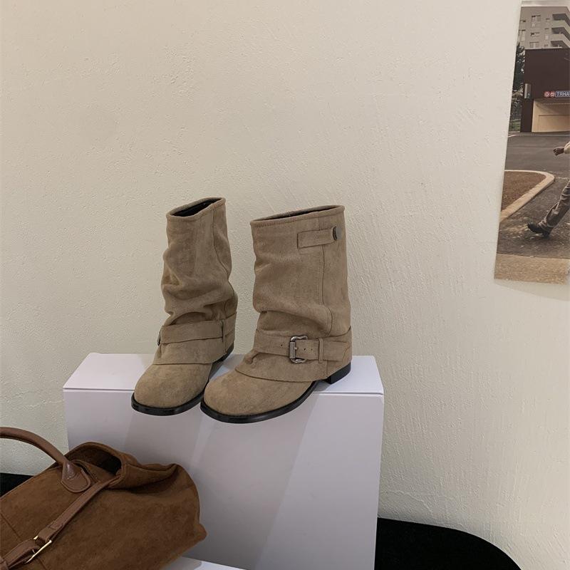 Женские новые ботильоны-сигареты на толстом каблуке с плиссировкой и квадратным носком в стиле ретро, с ремешком и пряжкой, осень-зима 2025