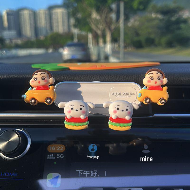 Crayon Shin-chan Cartoon Universal Car Phone Holder & Navigation Mount