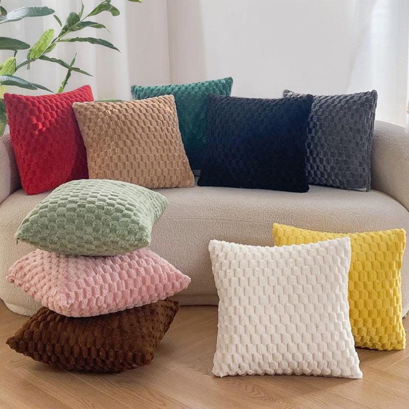 Подушка Velvet Snowflake Plush: Однотонная подушка для дивана, офиса и домашнего декора.