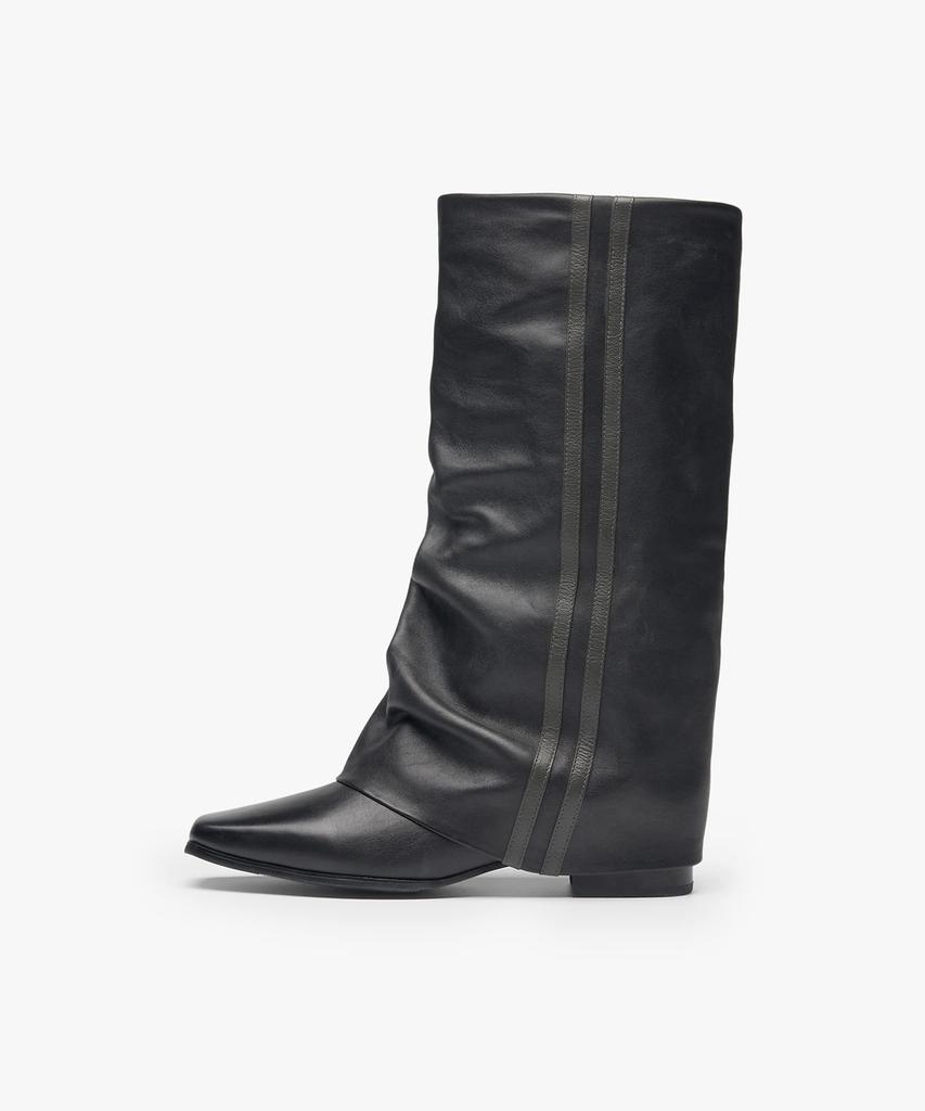 Losesleepover Hug Cow Leather Boots (Version 1.) *Charcoal