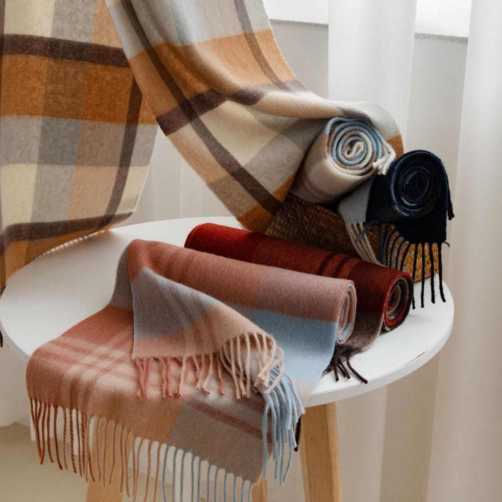 Wool Scarf, Winter Luxury, British Simple Shawl, Versatile, Male and Female Couples, Warm Neck