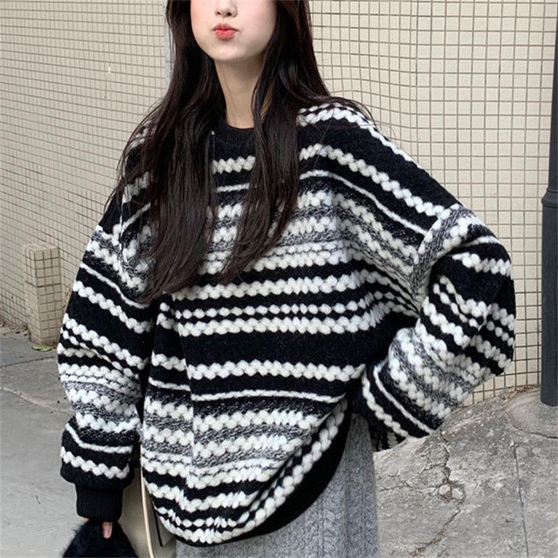 Loose Mid To Long Length Sweater for Women Autumn and Winter Outfit Design Sense Top