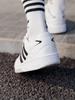 Adidas "Хлебные кроссовки" COURTIC Классические спортивные кроссовки, Номер модели JQ5042