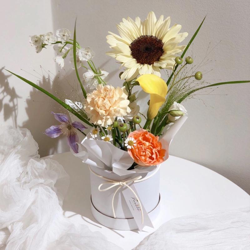 1PC Packaging Decoration Round Cardboard Gift Boxes Small Hug Bucket Flower Box Rose Flower