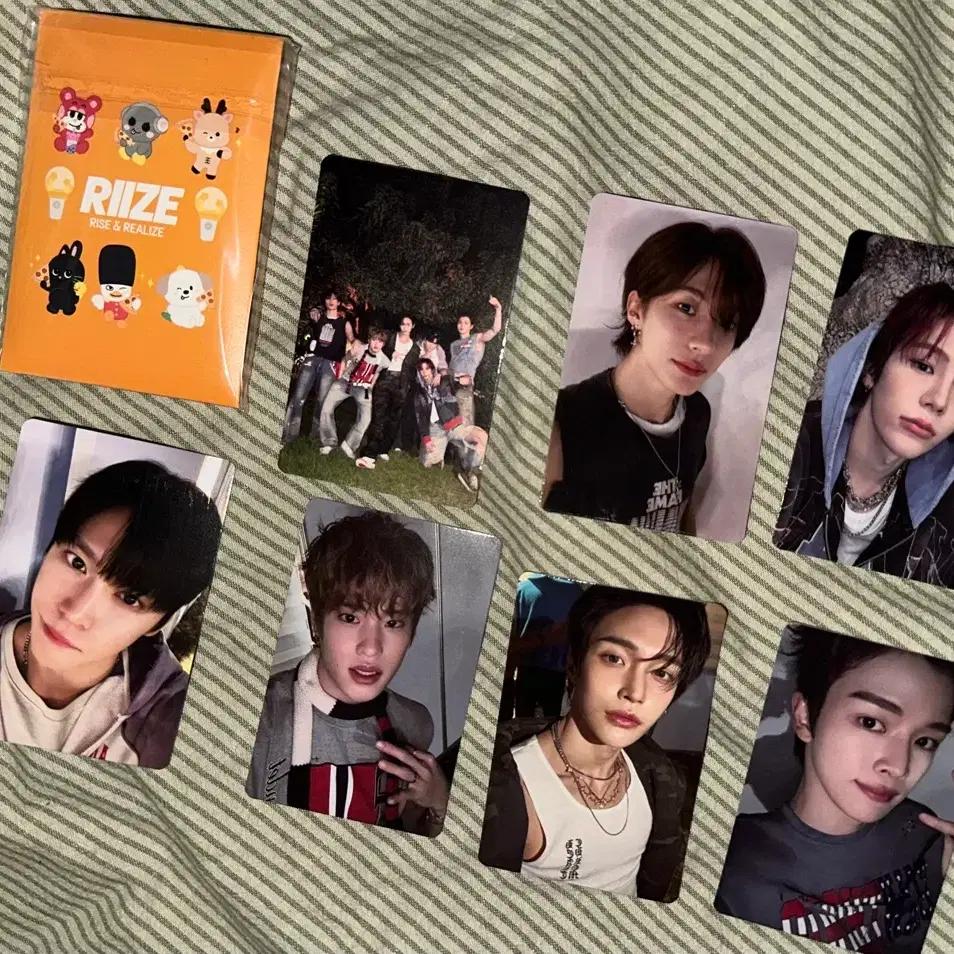 Rise Pizza Hut photocard set