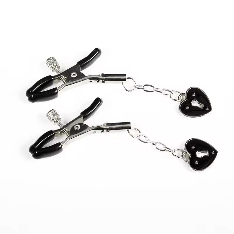 Metal heart breast clip SM sex toy breast clip couple training flirting breast clip adult product dropshipping