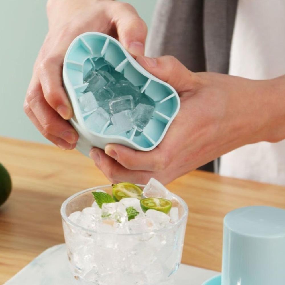 Press-Type Ice Cube Mold Silicone Ice Making Tools Portable Ice Bucket Mold  for Kitchen