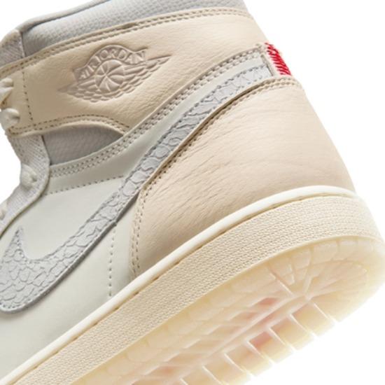 Air Jordan 1 Retro High OG Парусный/Университетский красный IH4363-100