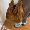 Вместительная матовая сумка на плечо с кисточками, сумка-тоут из искусственной замши с бахромой, сумка подмышку для путешествий, женская сумка для покупок CLE