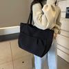 Сумка Женская 2025 Весна и Лето Большая Вместимость Сумка-тоут Ретро Простая Нейлоновая Сумка-тоут Повседневные Складки Класс для Поездок на Работу