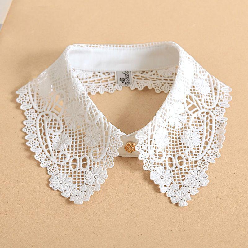 Универсальный женский аксессуар - воротничок с кружевной отделкой